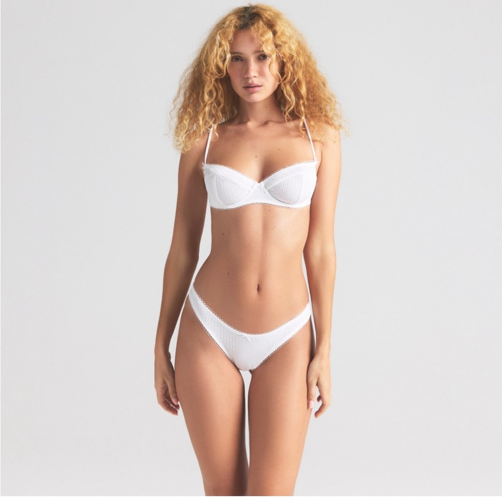 Skims Pointelle Unlined Balconette Bra Color Snow Size 32D